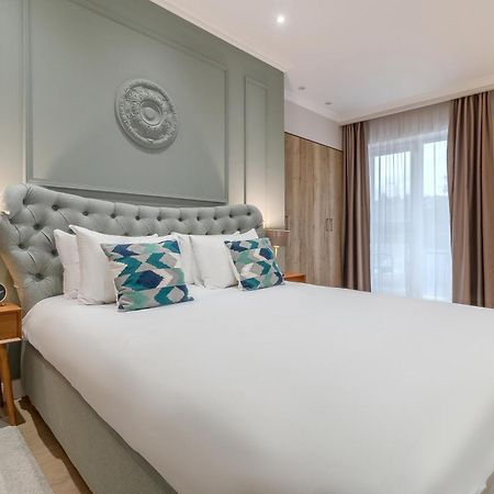 Dozsa Residence ออราแด ภายนอก รูปภาพ