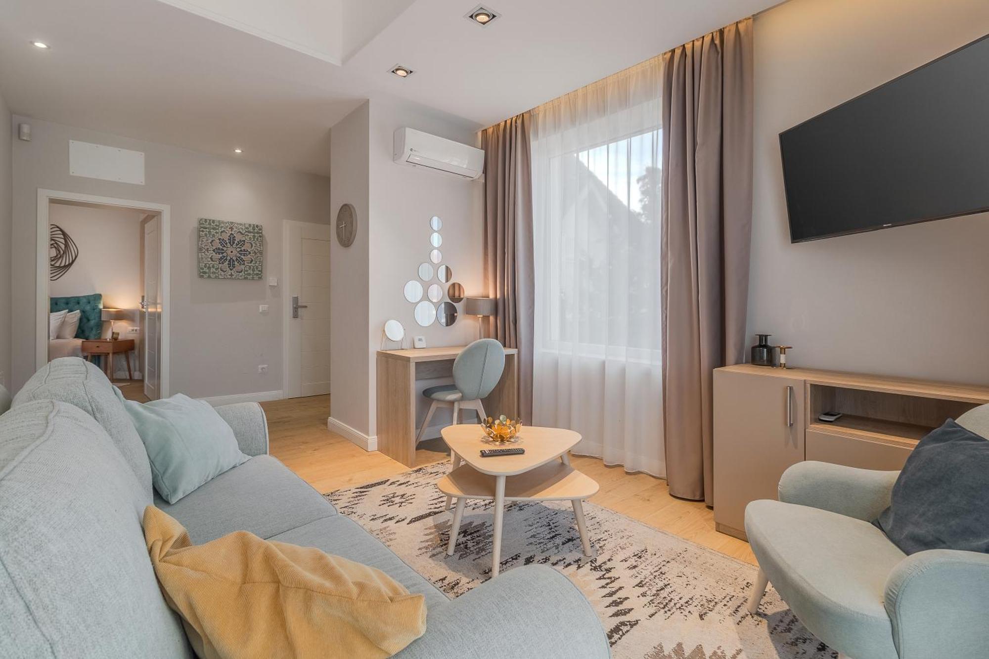 Dozsa Residence ออราแด ภายนอก รูปภาพ