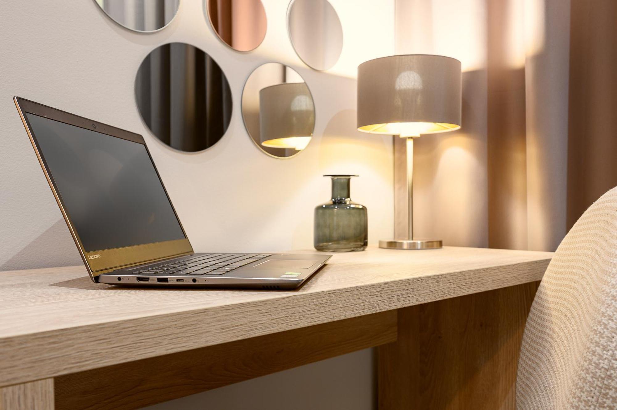 Dozsa Residence ออราแด ภายนอก รูปภาพ