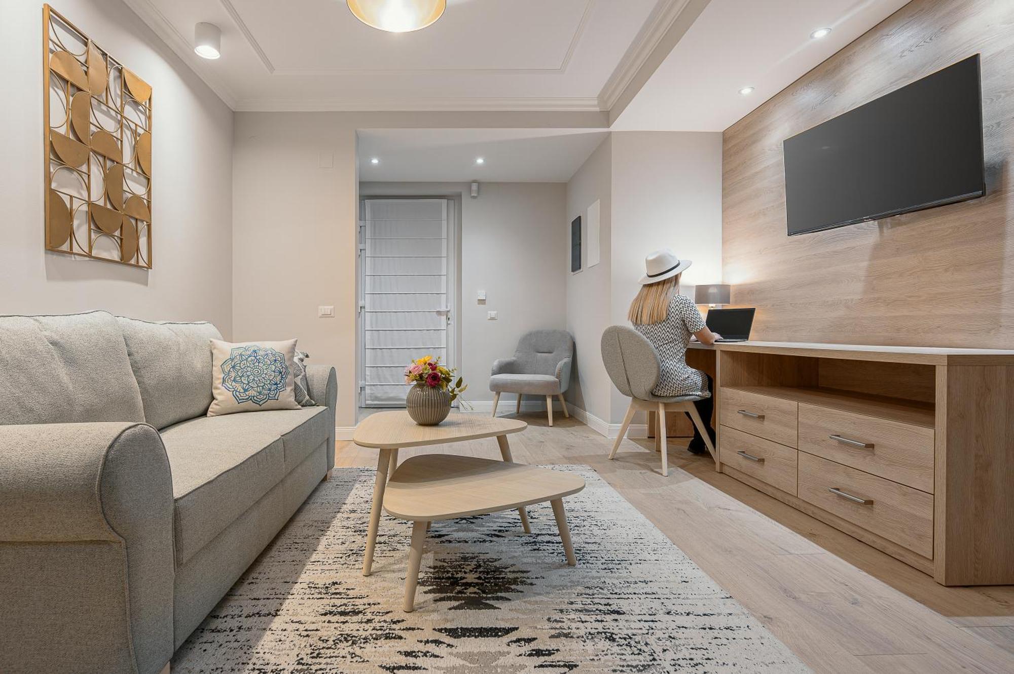 Dozsa Residence ออราแด ภายนอก รูปภาพ